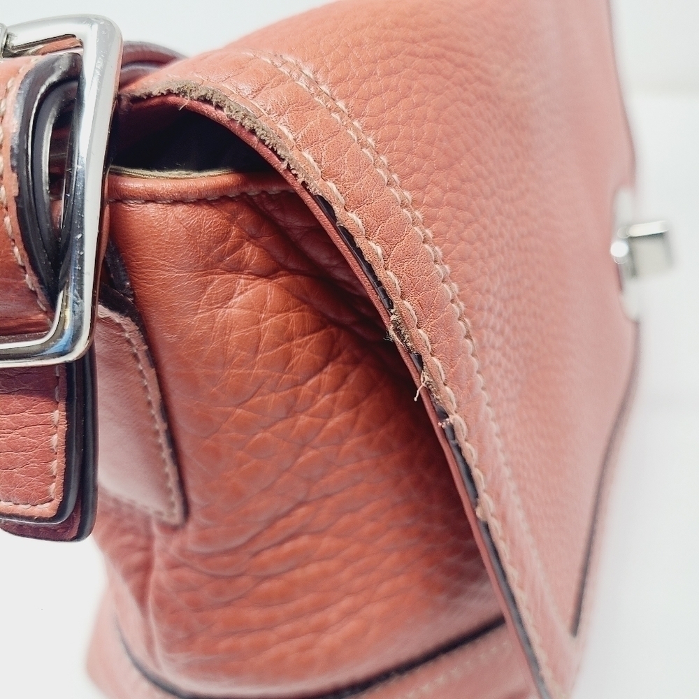 Coach | Vintage Salmon Pink Leather Pebble Top Hobo Bag (One Size) - Picture 7 of 16